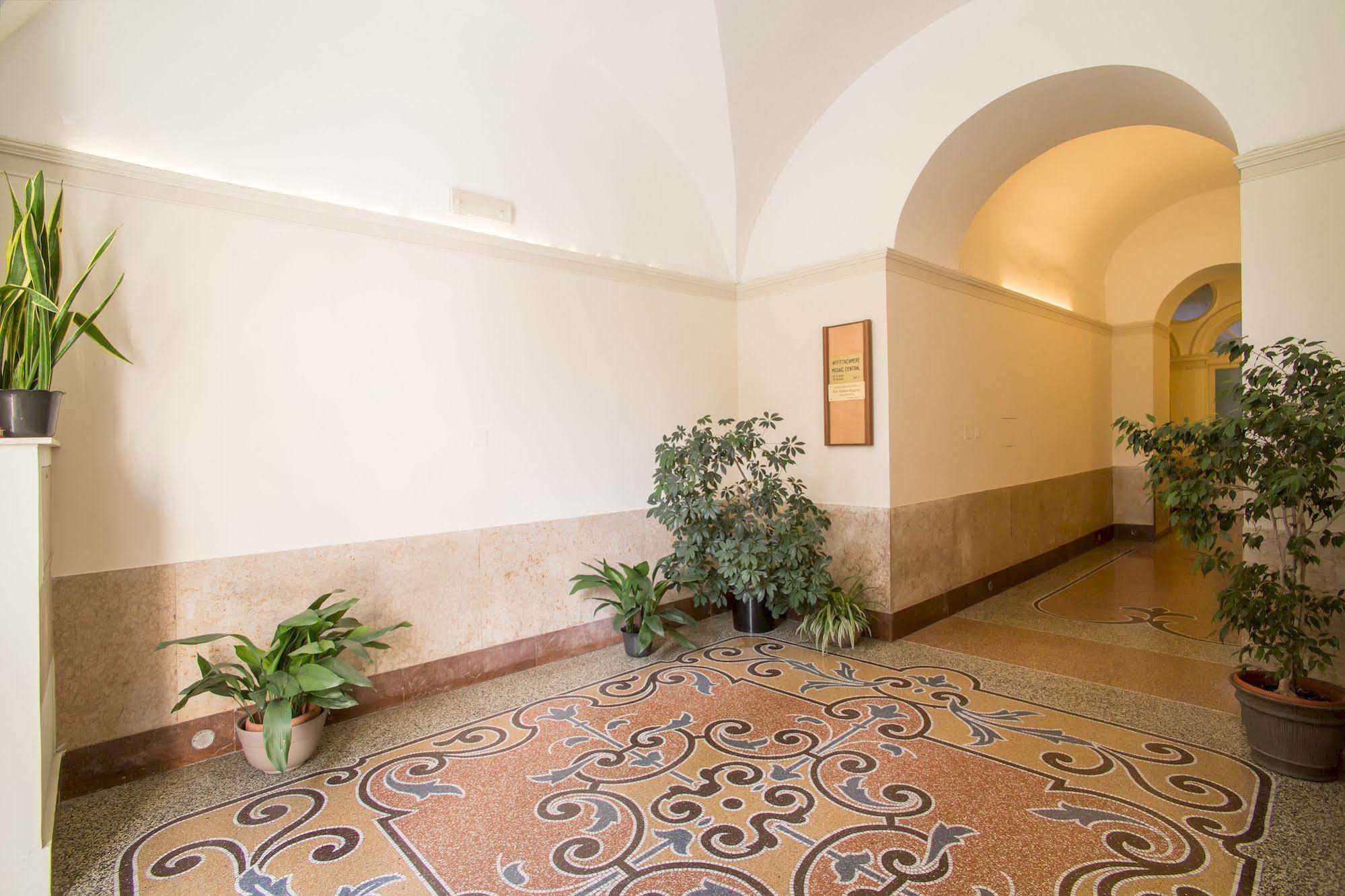 Hotel Mosaic Central Рим Екстер'єр фото